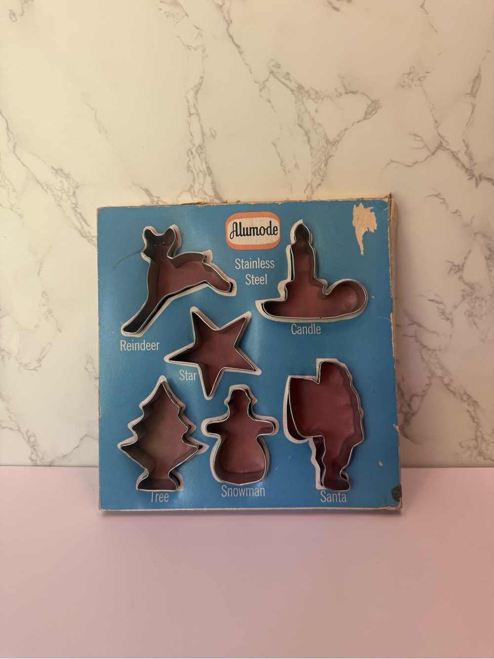 VINTAGE ALUMODE STAINLESS STEEL CHRISTMAS COOKIE CUTTERS IN ORIGINAL BOX